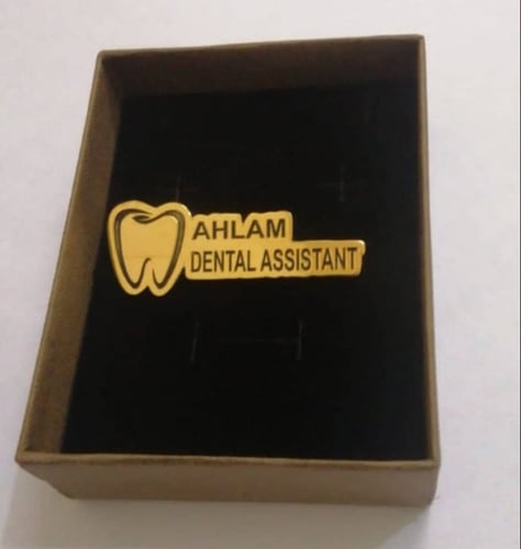 بروش طبيب الأسنان تصميم حسب الطلب