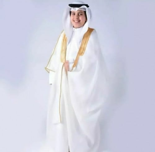 بشت أطفال بلاسم لون ابيض