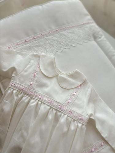 طقم مواليد. من ٤قطع الون اوف وايت