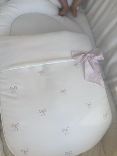 طقم الفيونكه 1