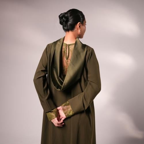 J12 | Dark olive