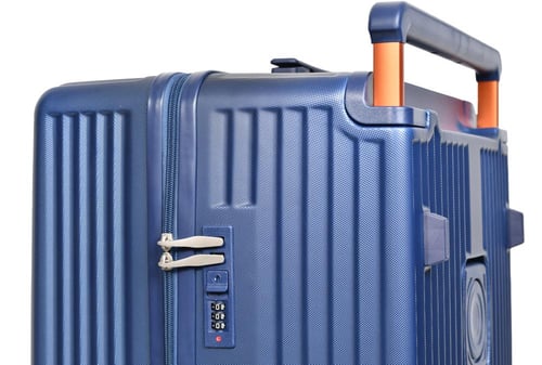 مورانو طقم شنط سفر فايبر يد عريض ثلاثة قطع لون أزر...