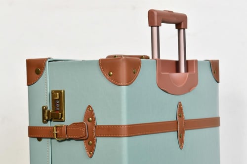 مورانو طقم شنط سفر كلاسيك جلد اربع قطع اخضر