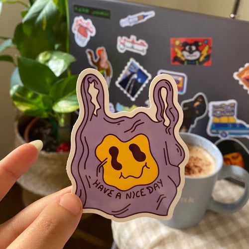 ستيكر توت باق