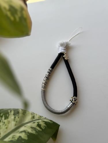 تعليقة جوال - أسود ورمادي