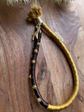 تعليقة - بامبي