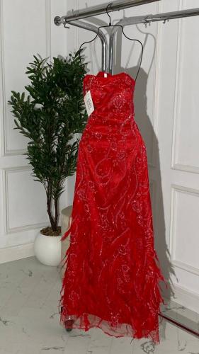 فستان نسرين احمر طويل