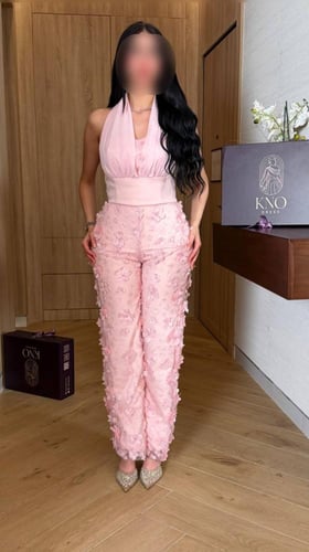 جمبسوت باربي مع جورجيت وورود بارزة… نعومة أنثوية ب...