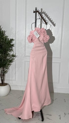 فستان سهره لحمي باربي مع ورود و ذيل