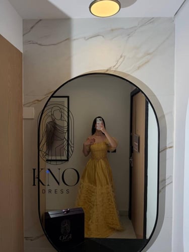 فستان تل تايواني مكرمش مع تطريز يدوي فاخر مبطن بتف...