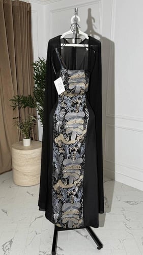 فستان ايفورا