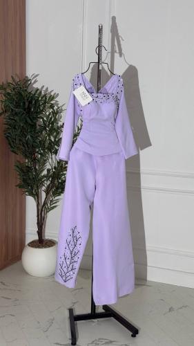 جمبسوت مع شال امامي مع تطريز