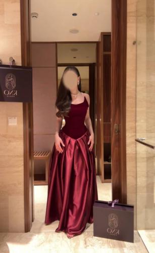 فستان سهرة عودي جوخ شتوي بتصميم كلوش فاخر لإطلالة...