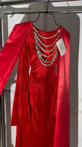 فستان جوليا احمر طويل للمناسبات