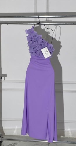 فستان ريناسا