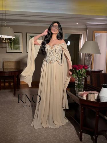 فستان جورجيت فاخر بتطريز يدوي مباشر أنيق