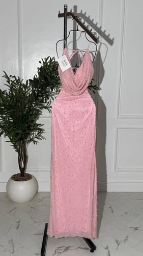 فستان وردي استرتش طويل مزين بفصوص ولول مع ربطة خلف...