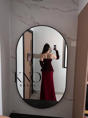 فستان جوخ شتوي بفصوص ولول ولمسة باربي فاخرة