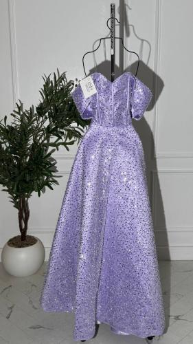 فستان كردانة موف فاخر بكورسِيه وجيوبن أنيق