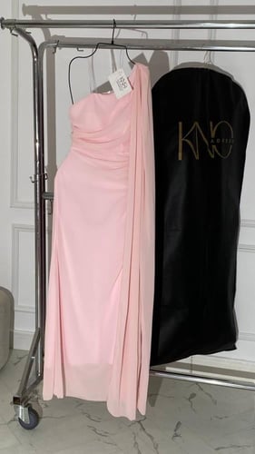 فستان كيناز