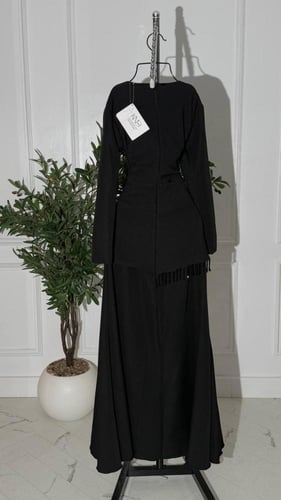 فستان باربي بخامة ناعمة مزين بخرز مع هدب فاخر يضيف...