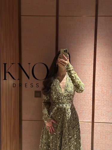 فستان سهرة طويل تل أخضر فاخر مع شك براق وأكمام منف...