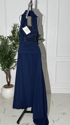 فستان باربي مع لول أنيق بلمعة فاخرة