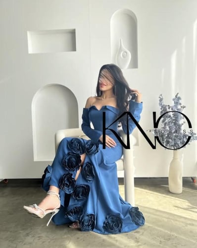 فستان دعاء بأكمام