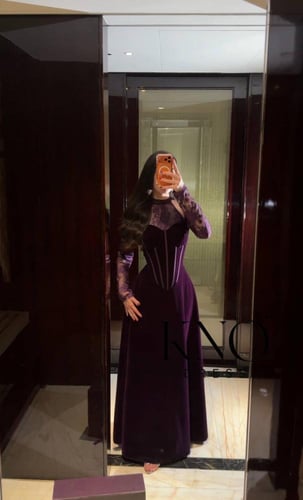 فستان الخامة جوخ مع دانتيل فاخر ولمسة نعومة