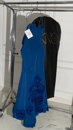 فستان دعاء بأكمام