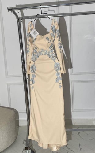 فستان ميراس