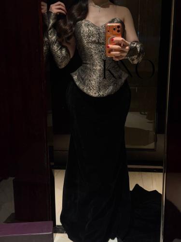 فستان خامة جاكار مع جوخ بتفاصيل فاخرة ولمسة شتوية...