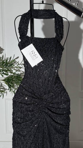 فستان سهره اسود دانتيل على لول