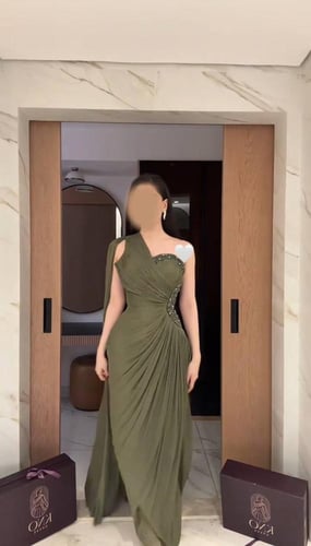 فستان كرنكل بتطريز يدوي مباشر فاخر