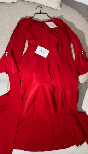 فستان ميان احمر للمناسبات