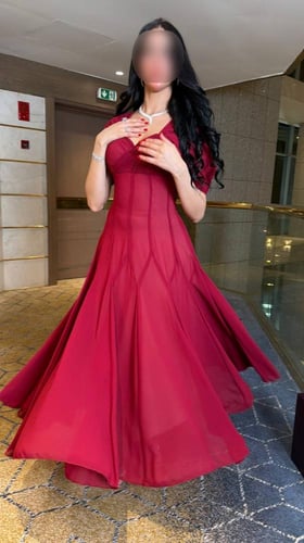 فستان جورجيت مبطن بقصة مكثفة راقية