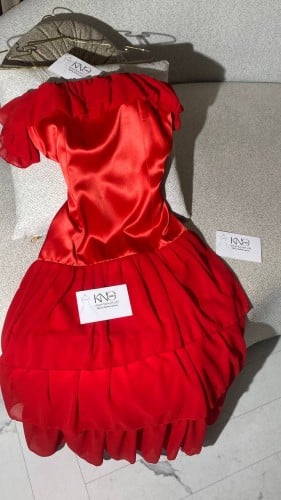 فستان ميلا أحمر ساتان وشيفون