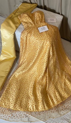 فستان سازيا