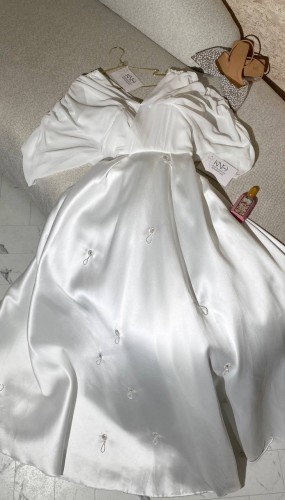 فستان كيناز