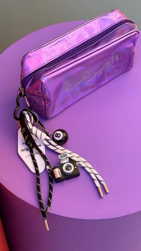 محافظ لامعة