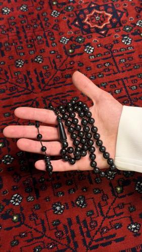 مسبحة بكلايت أسود