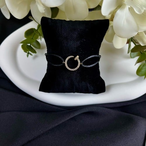 إسوارة كارتيية مسمار (خيط أسود)