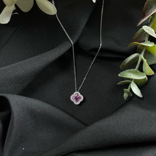 سلسال فضي مزين بالكريستال