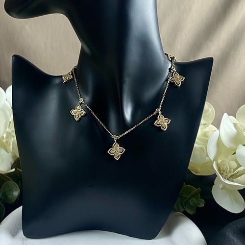 سلسال تشوكر تصميم ( ربرتوكوين )