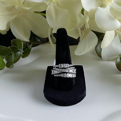 خاتم فضي تصميم (سواروفسكي )