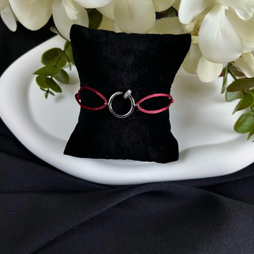 إسواره كارتييه مسمار ( خيط أحمر)