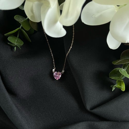 سلسال ناعم على شكل قلب