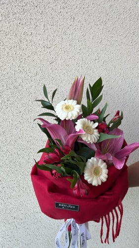 بوكية راقي بوشاح دافئ