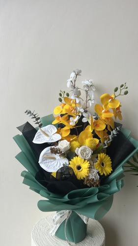 بوكيه ورد صناعي