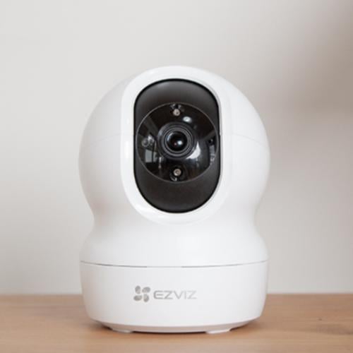 Ezviz CP1 : Smart Wi-Fi Pan & Tilt Camera in 3MP r...